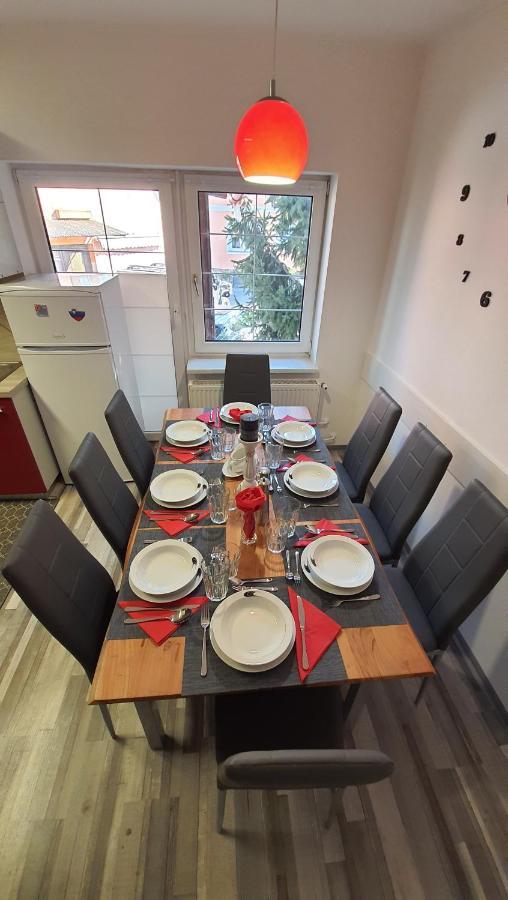 Apartma4Us Maribor Exteriör bild
