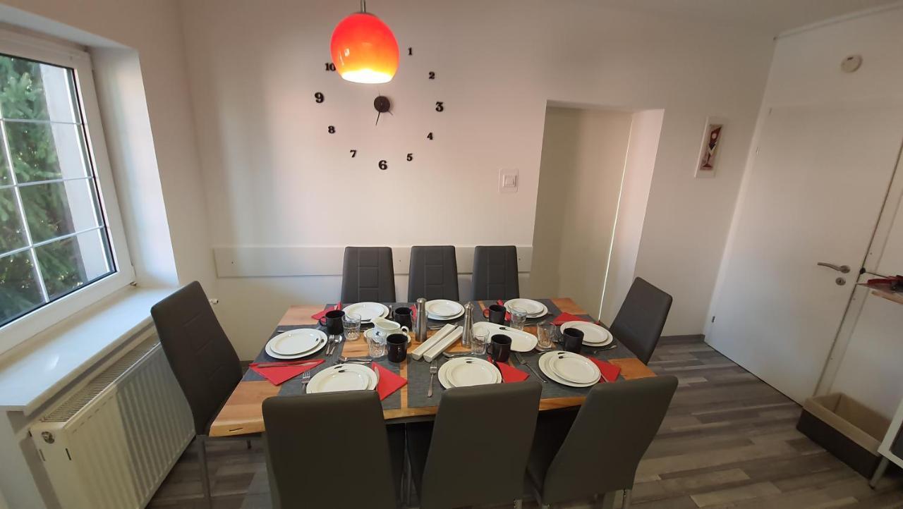 Apartma4Us Maribor Exteriör bild